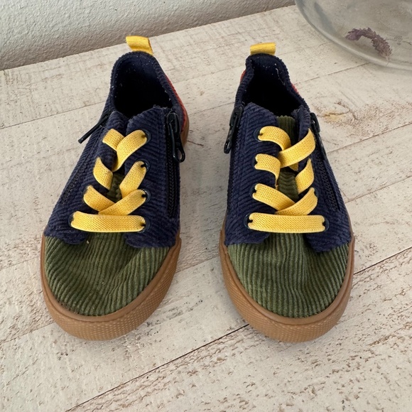 Cat & Jack Colorblock Corduroy Sneakers - Size 8 Toddler - Picture 2 of 5